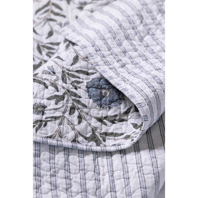 Wallace Cotton Willa Quilt image number 2